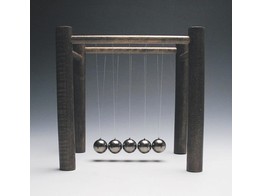 PENDULE DE NEWTON - 2115.10