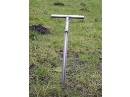 GRONDBOOR MET GUTS  63 CM
