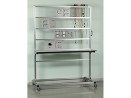 FRAME ON WHEELS FOR MODULAR SOLUTIONS