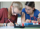 CLASS SET FOR ELECTRICAL CIRCUITS