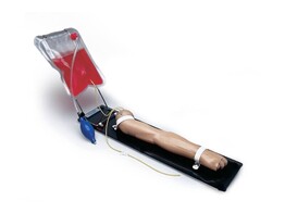 PEDIATRISCHE INJECTIE TRAINING ARM -5 JAAR-DONKERE HUIDKLEUR