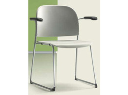 STOEL STAPELBAAR MET TABLEAU