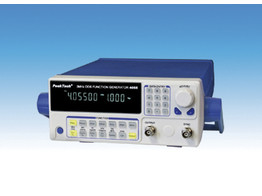 1-CHANNEL SIGNAL GENERATOR / 10 MICROHZ - 3 MHZ / WITH LED DISPLAY AND AMPLIFIER