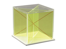 CUBE WITH REMOVABLE DIAGONAL SECTIONS