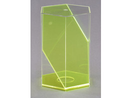 PRISME A 6 COTES AVEC SECTION DIAGONALE MOBILE