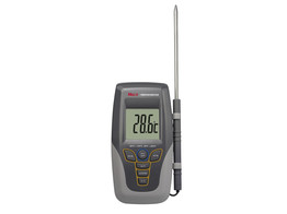 DIGITAL THERMOMETER WITH PROBE -50 /   300 C