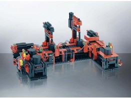 LIGNE INDEXEE AVEC 2 STATIONS D USINAGE 24V